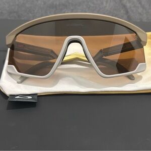 Oakley Bxtr 9280 Sunglasses Patrick Mahomes